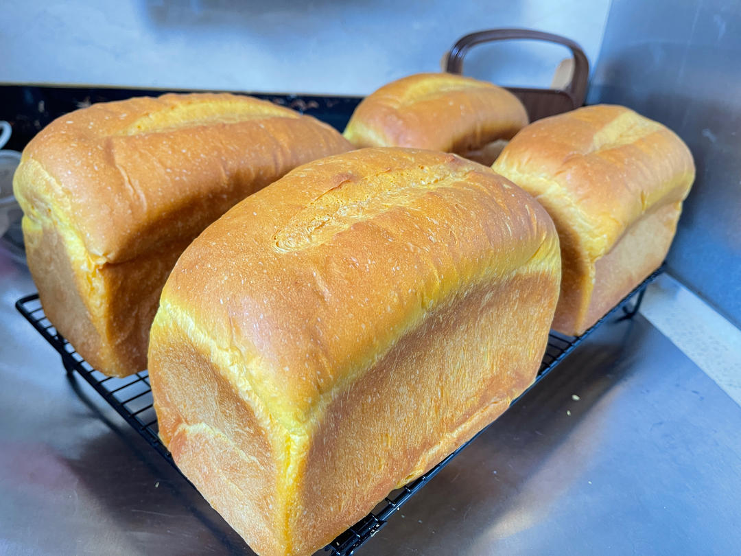 超级软~特浓奶香南瓜吐司