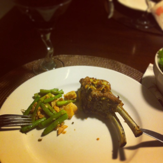 迷迭香烤小羊排