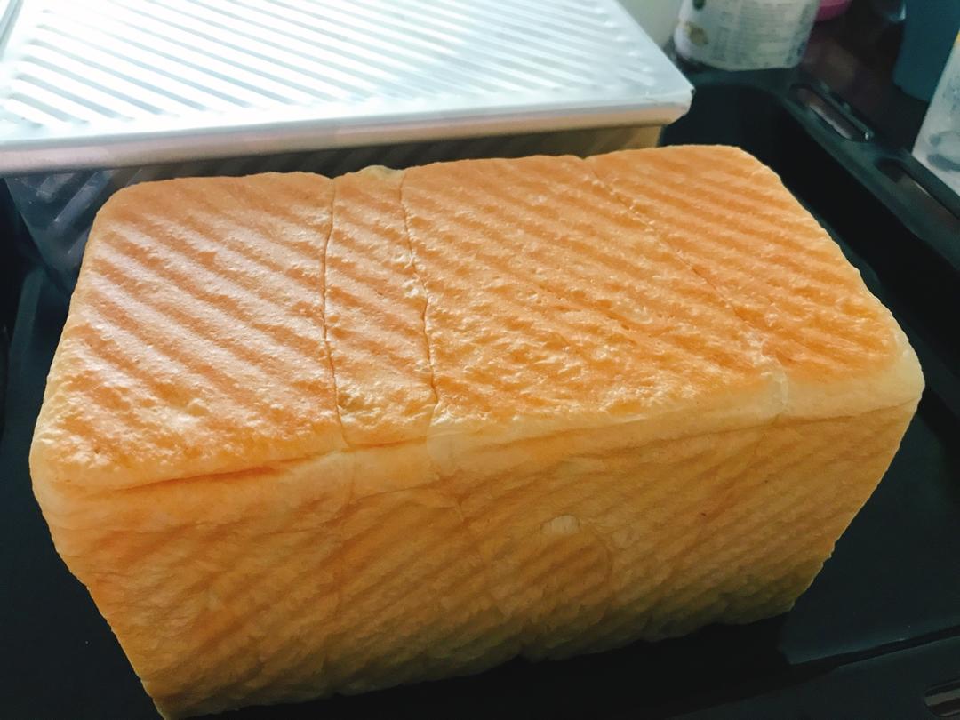 超软淡奶油吐司