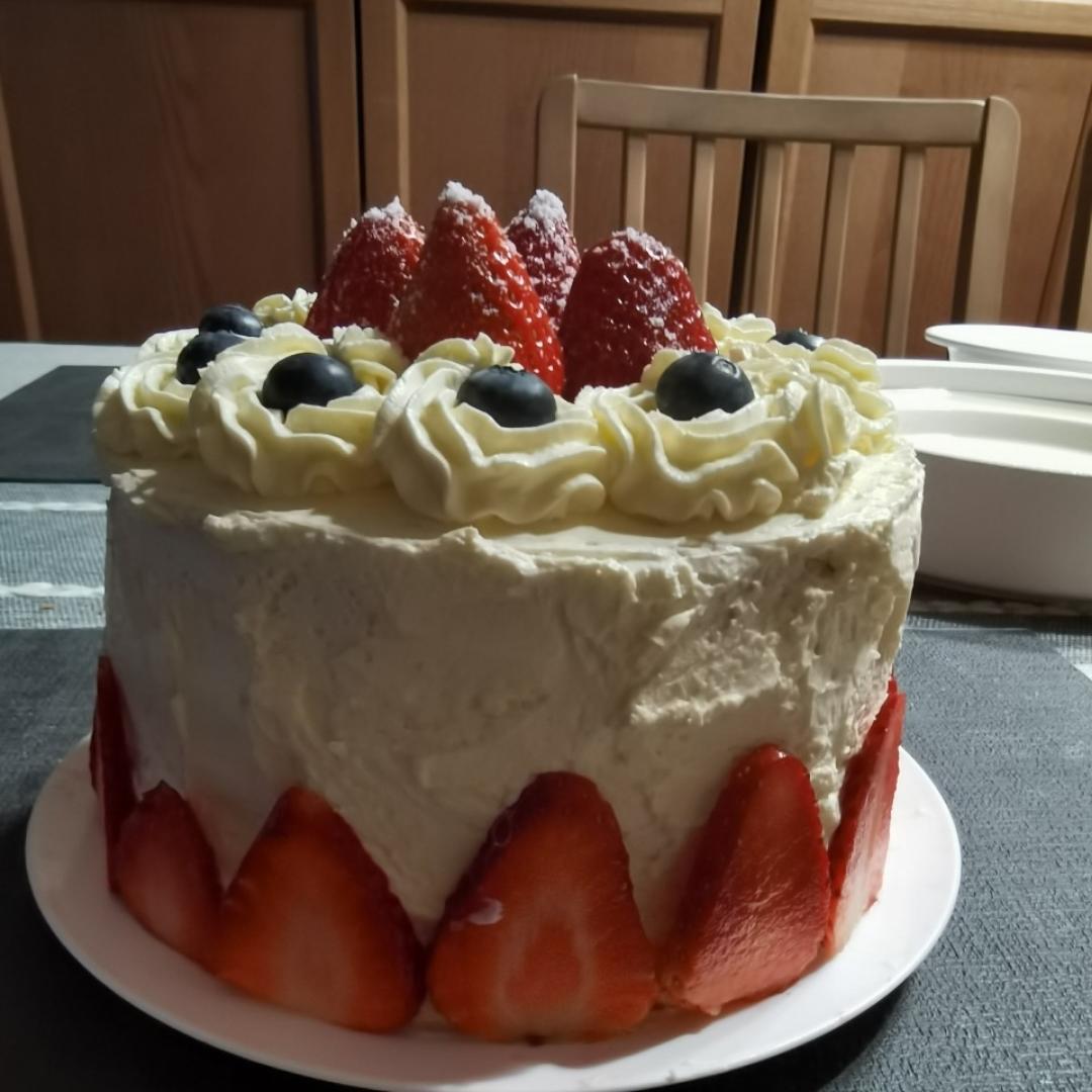 超级简单的味多美同款生日蛋糕（6寸），新手也能高度还原