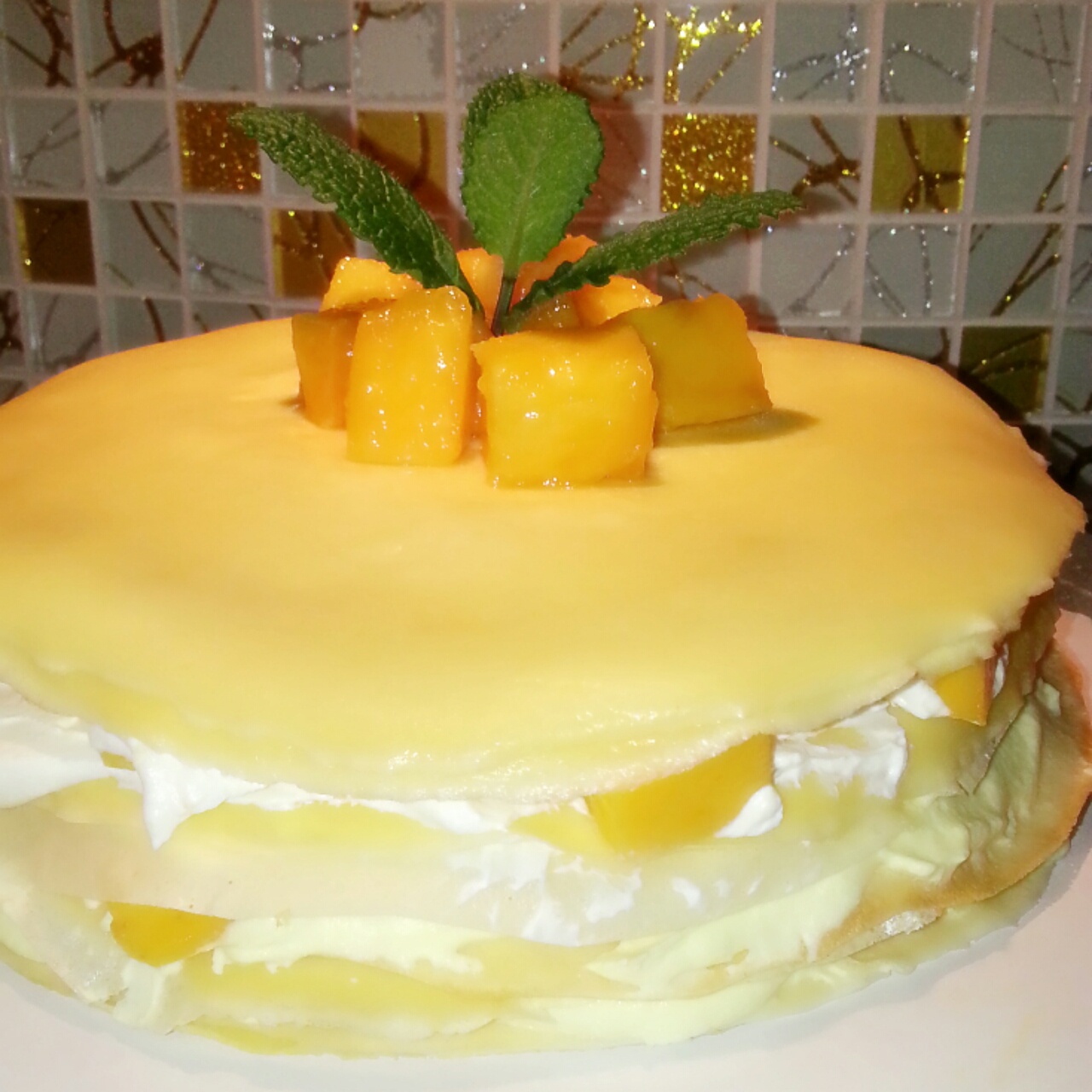 《Tinrry下午茶》教你做芒果班戟和芒果千层饼