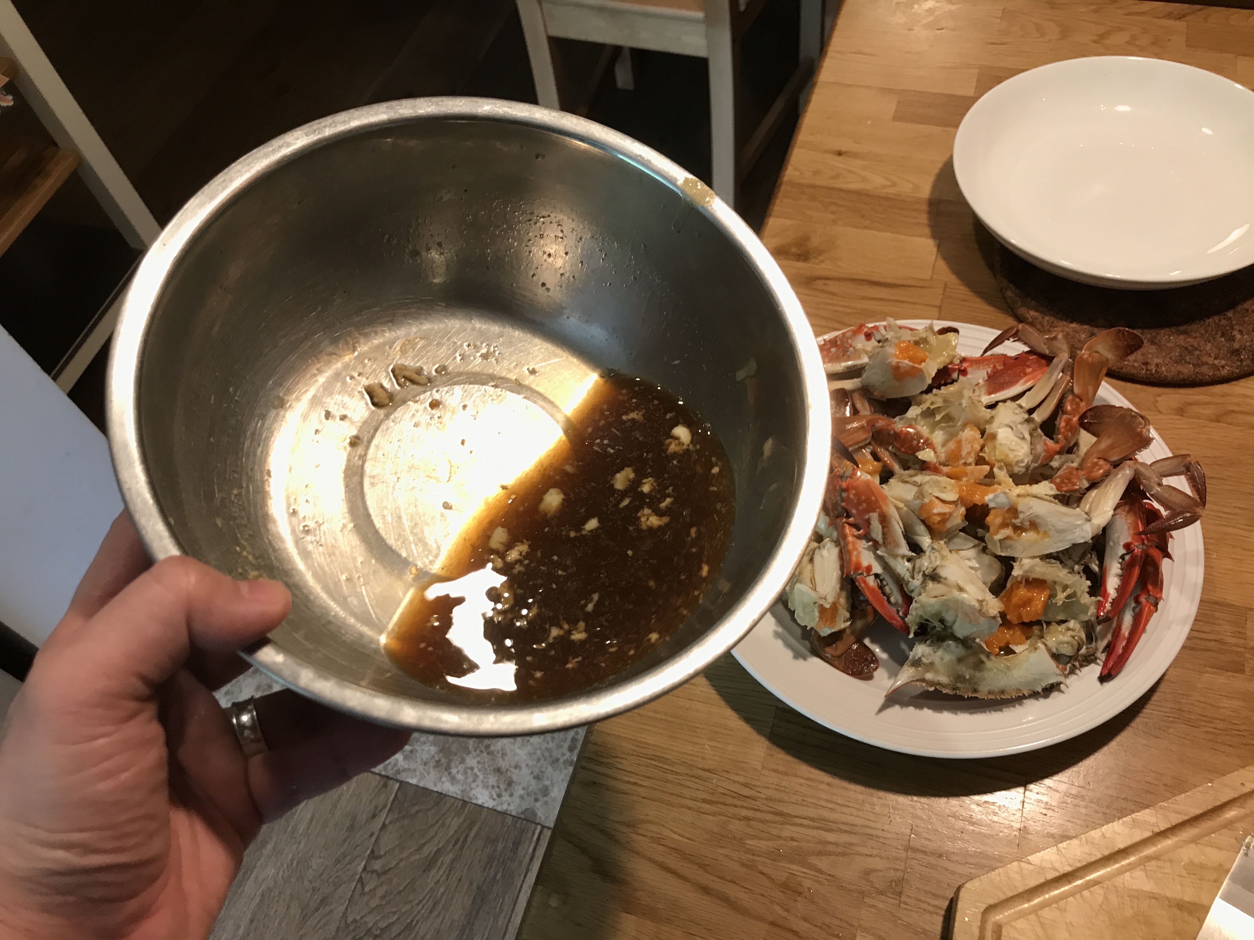 葱油梭子蟹的做法 步骤3