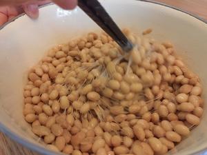 自制水豆豉的做法 步骤2