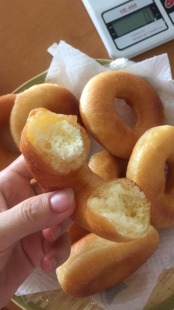 🍩超快手一小时低糖无需烤箱的甜甜圈（详细视频）
