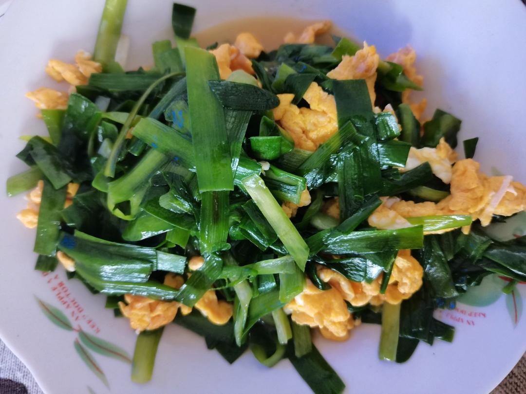 韭菜炒鸡蛋——三分钟快手下饭菜 掌握火候的秘诀