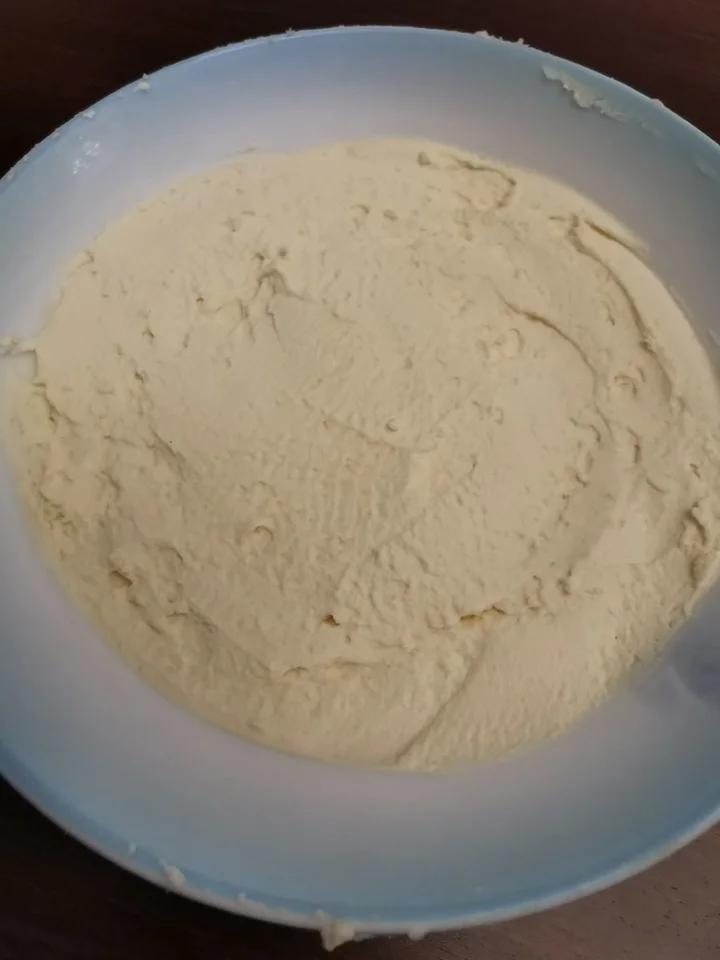 自制奶油奶酪（不用买柠檬汁不用买奶油，都是家里一定有的材料）