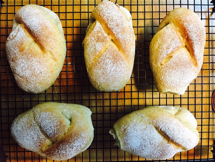 全麦牛奶蜜豆软欧