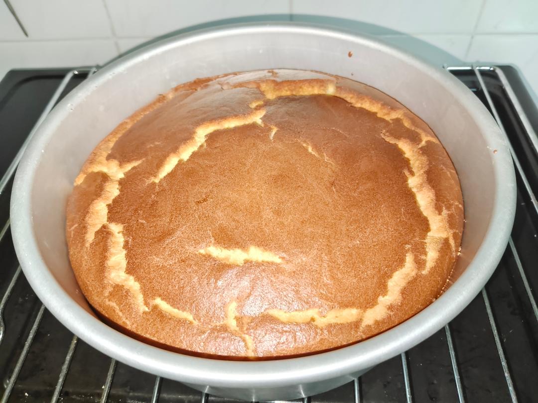 超柔软6寸戚风蛋糕(附8寸配方)零失败 超详细‼️含操作视频