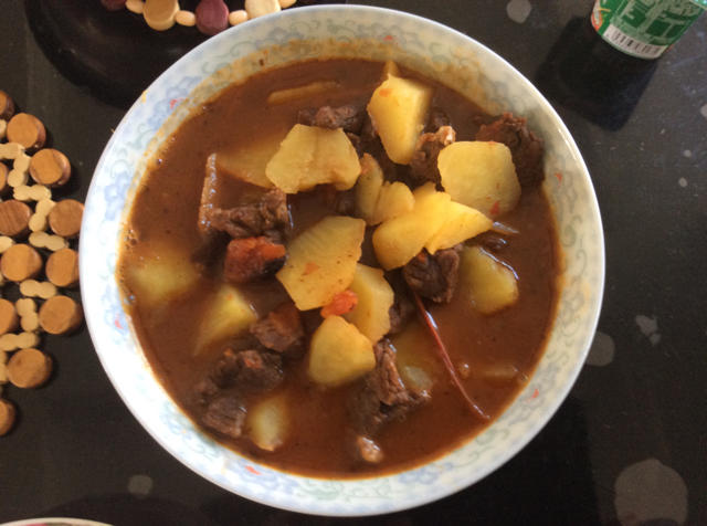 红烧牛肉土豆 （独家秘制）