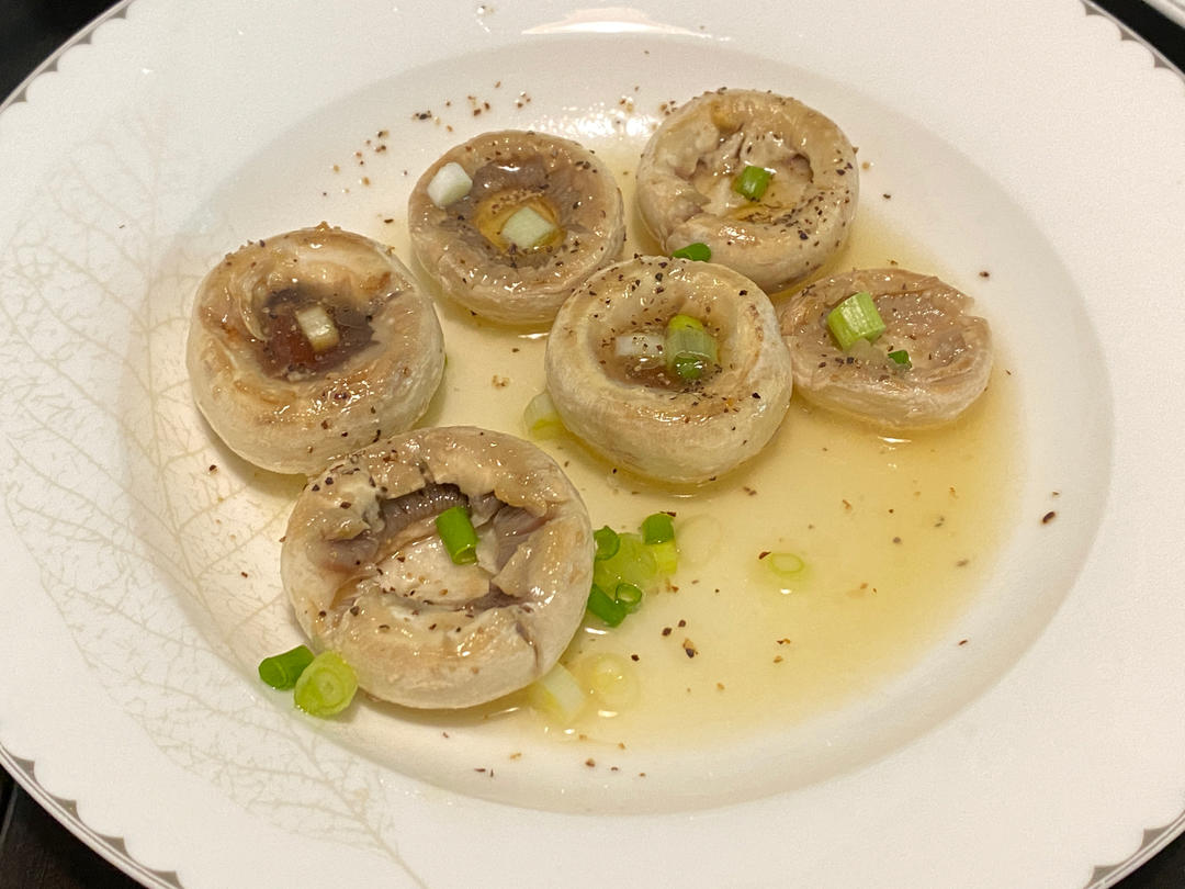 香煎口蘑  鲜的扭起来