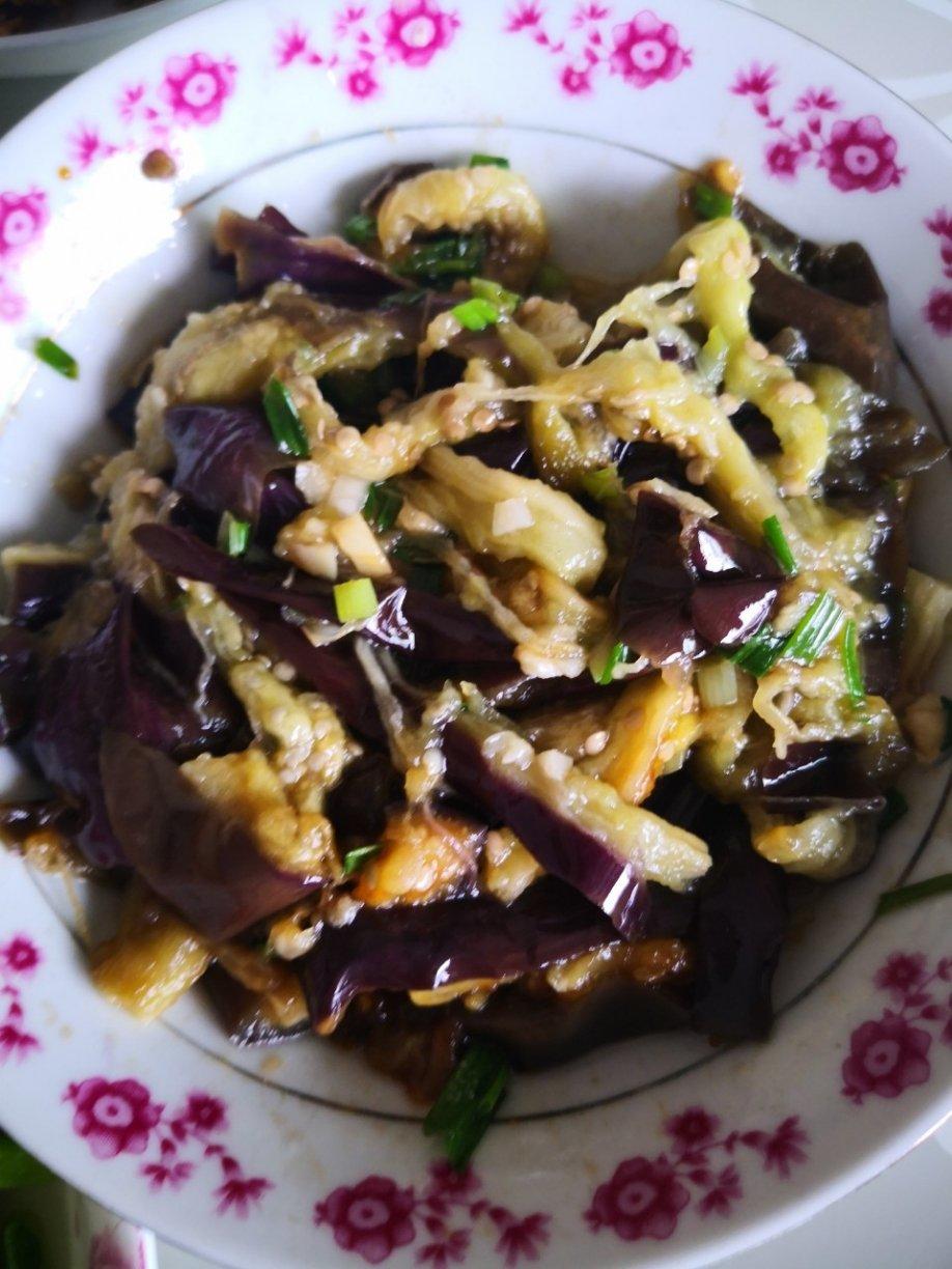 夏天必备可口菜-凉拌茄子🍆