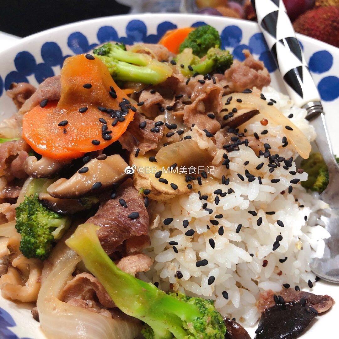 肥牛饭