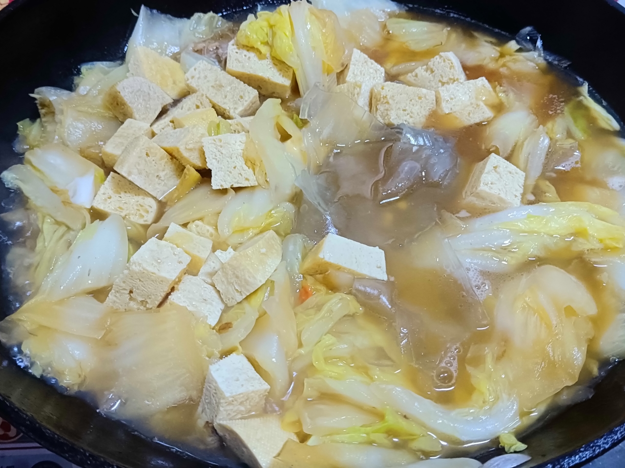 鲜香美味~大白菜豆腐炖笔管的做法 步骤4