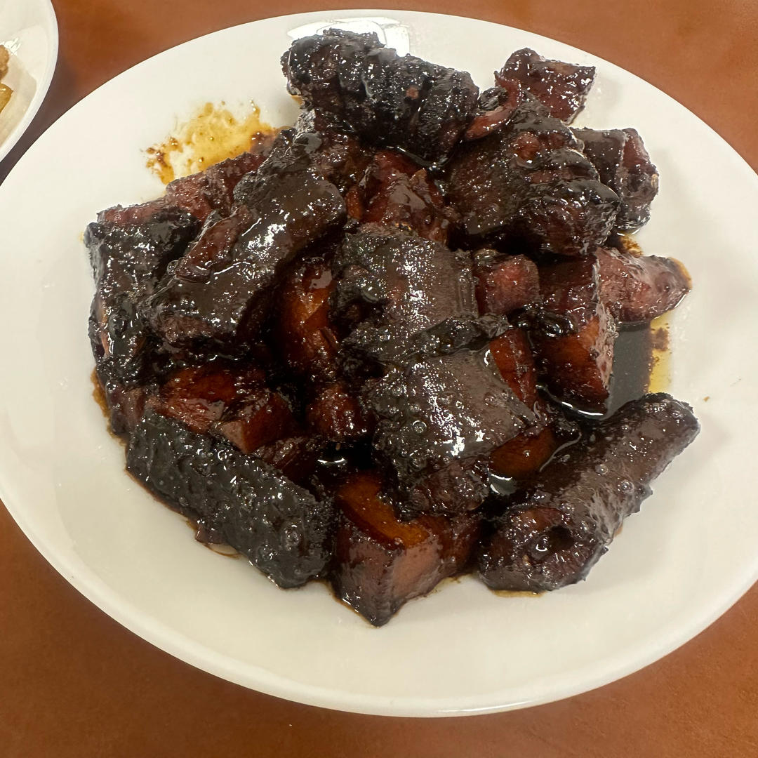 黄鳝烧红烧肉
