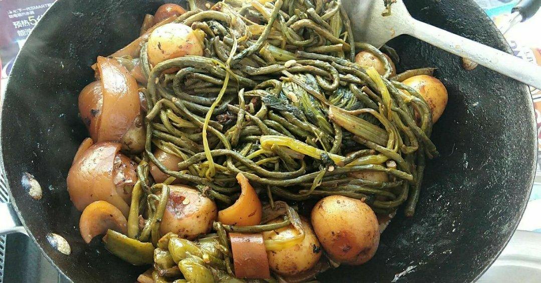 原姐做的美味的东北烀咸菜