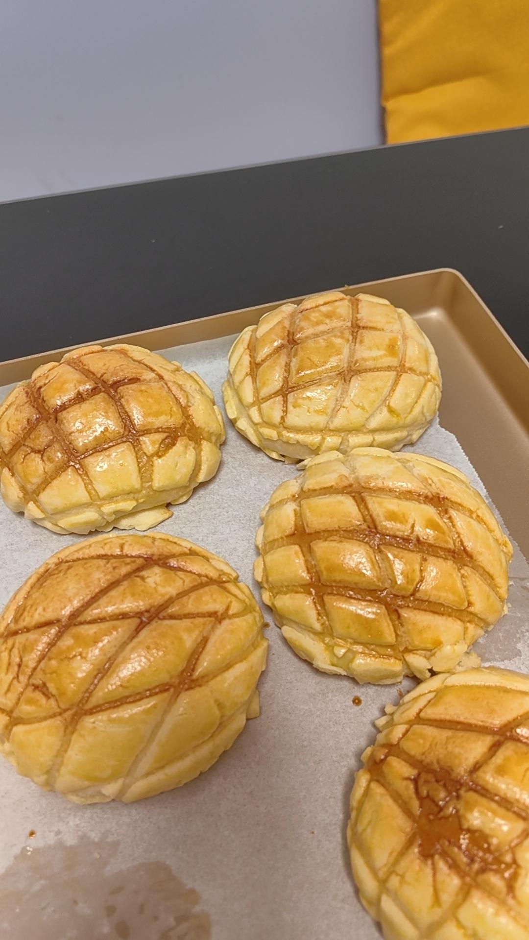 从小吃到大的【港式菠萝包】/ 冰火菠萝油详细步骤