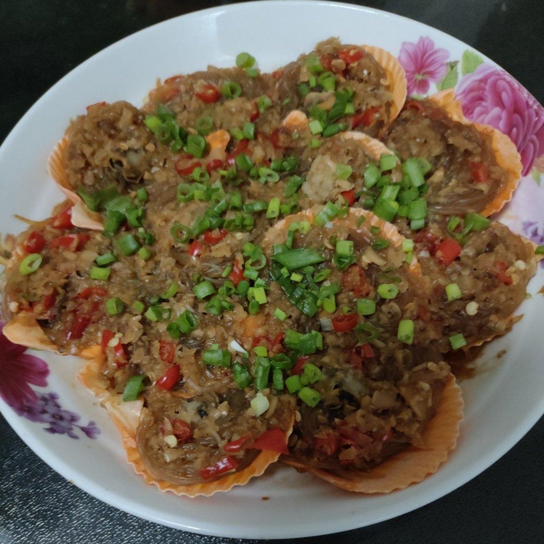 零失败的蒜蓉粉丝蒸扇贝
