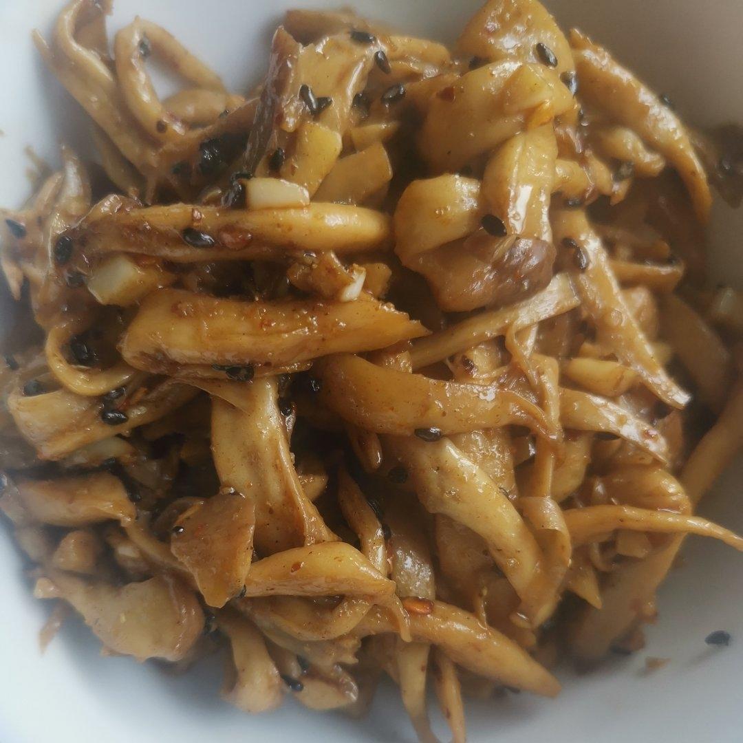 会上瘾的手撕杏鲍菇