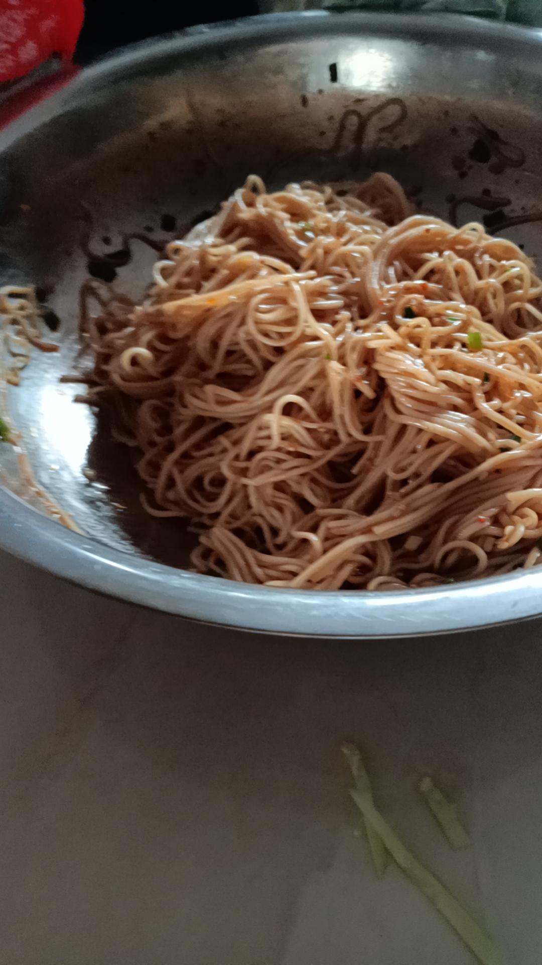 简易版凉拌粉丝