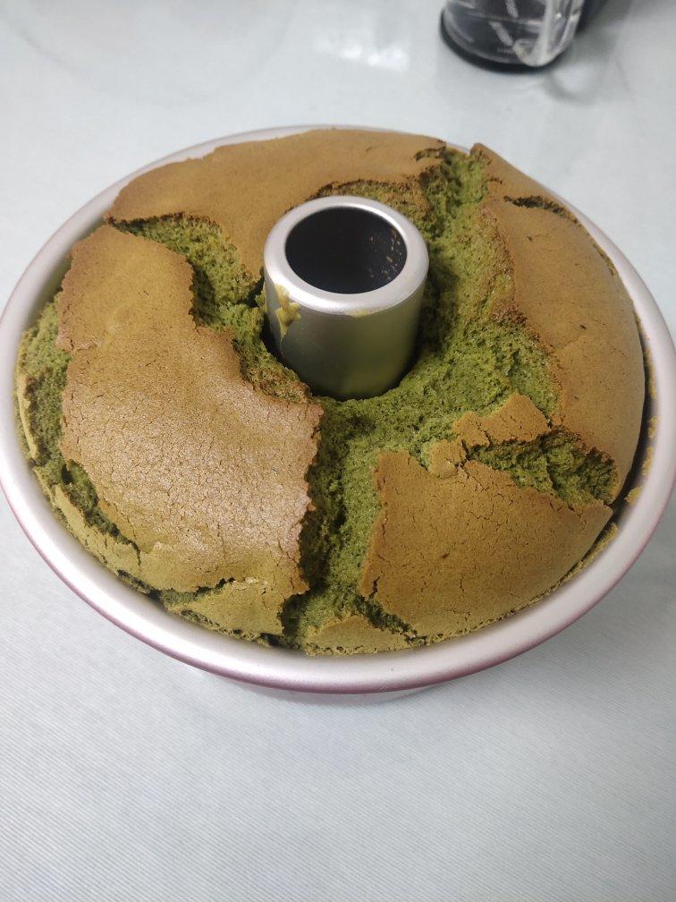 7寸中空日式抹茶戚风蛋糕