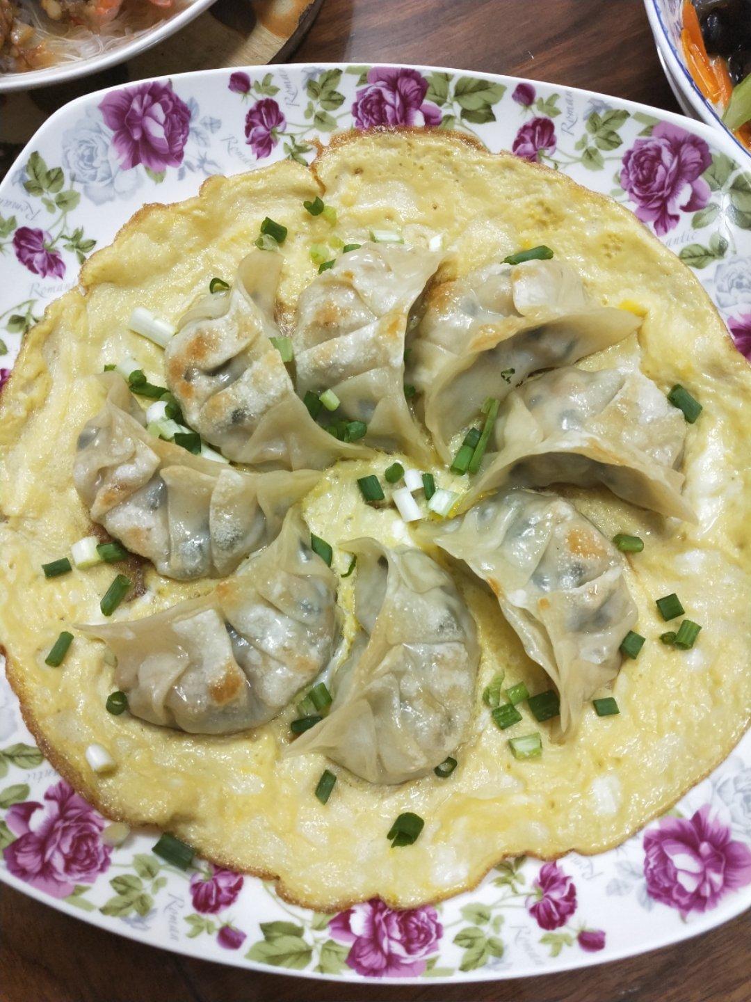 抱蛋煎饺