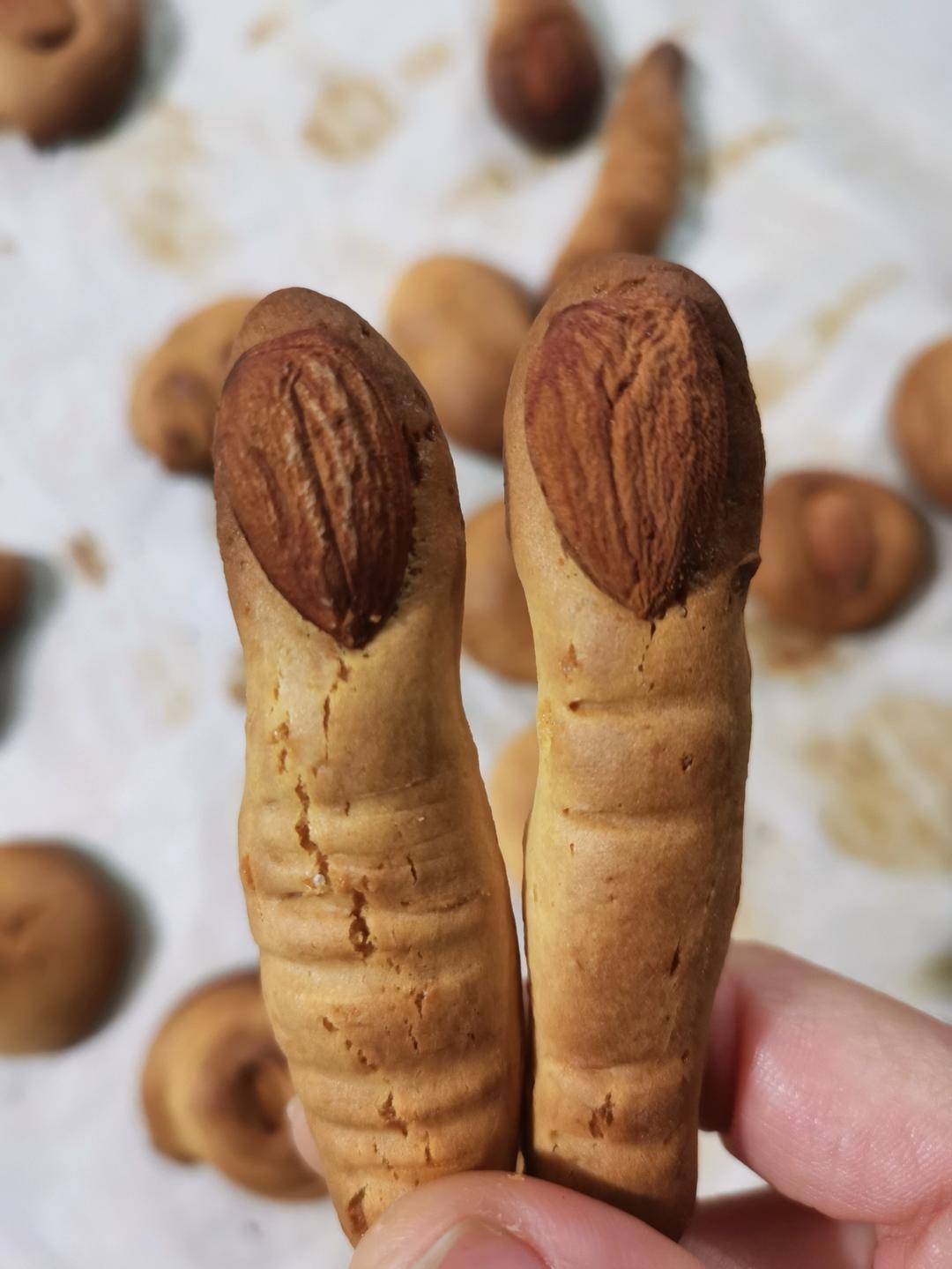 女巫手指饼干最简单快手的做法，超级酥脆！万圣节卖萌版