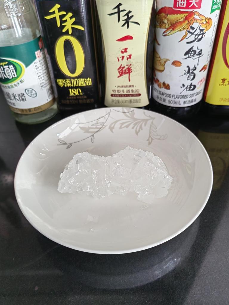 大块冰糖变小块冰糖（用微波炉）