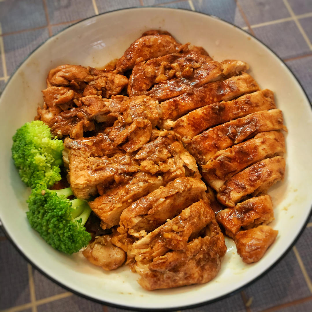 【嫩煎鸡胸肉】