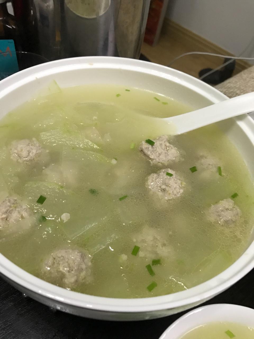 冬瓜汆丸子汤