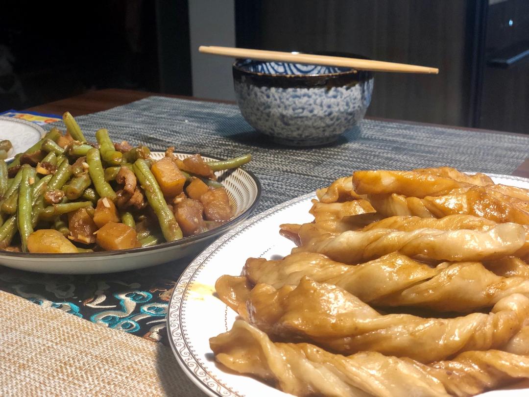 懒人饭豆角粘卷子一锅出
