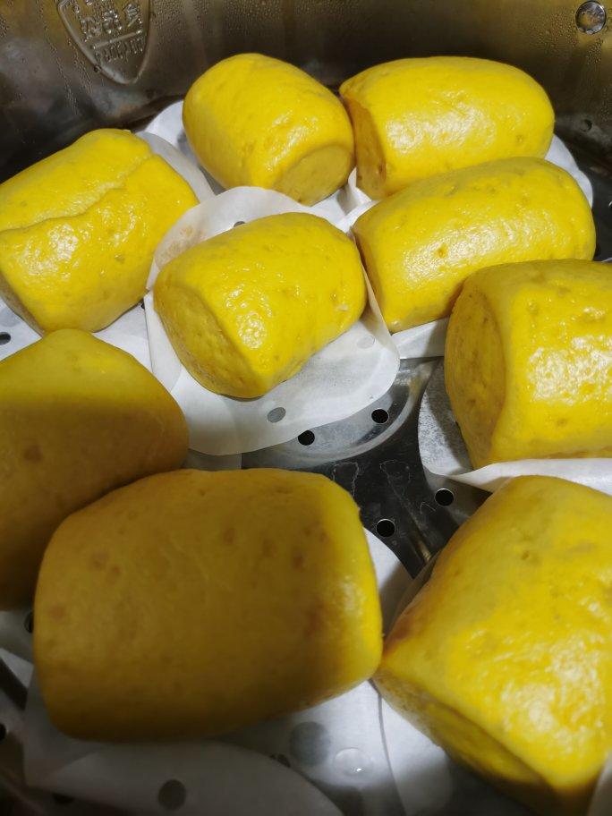 新手也可以--详解如何做出人见人爱、金黄的南瓜馒头