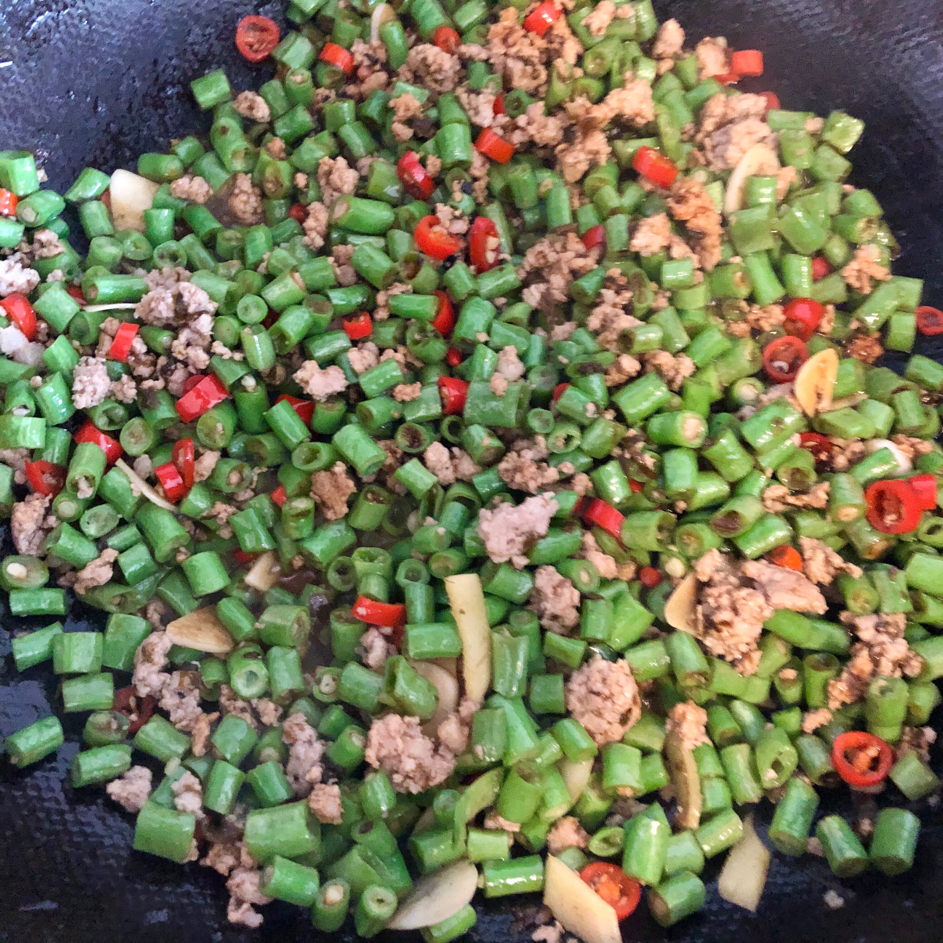 超级下饭的 橄榄菜肉末炒豆角（豇豆）的做法 步骤4