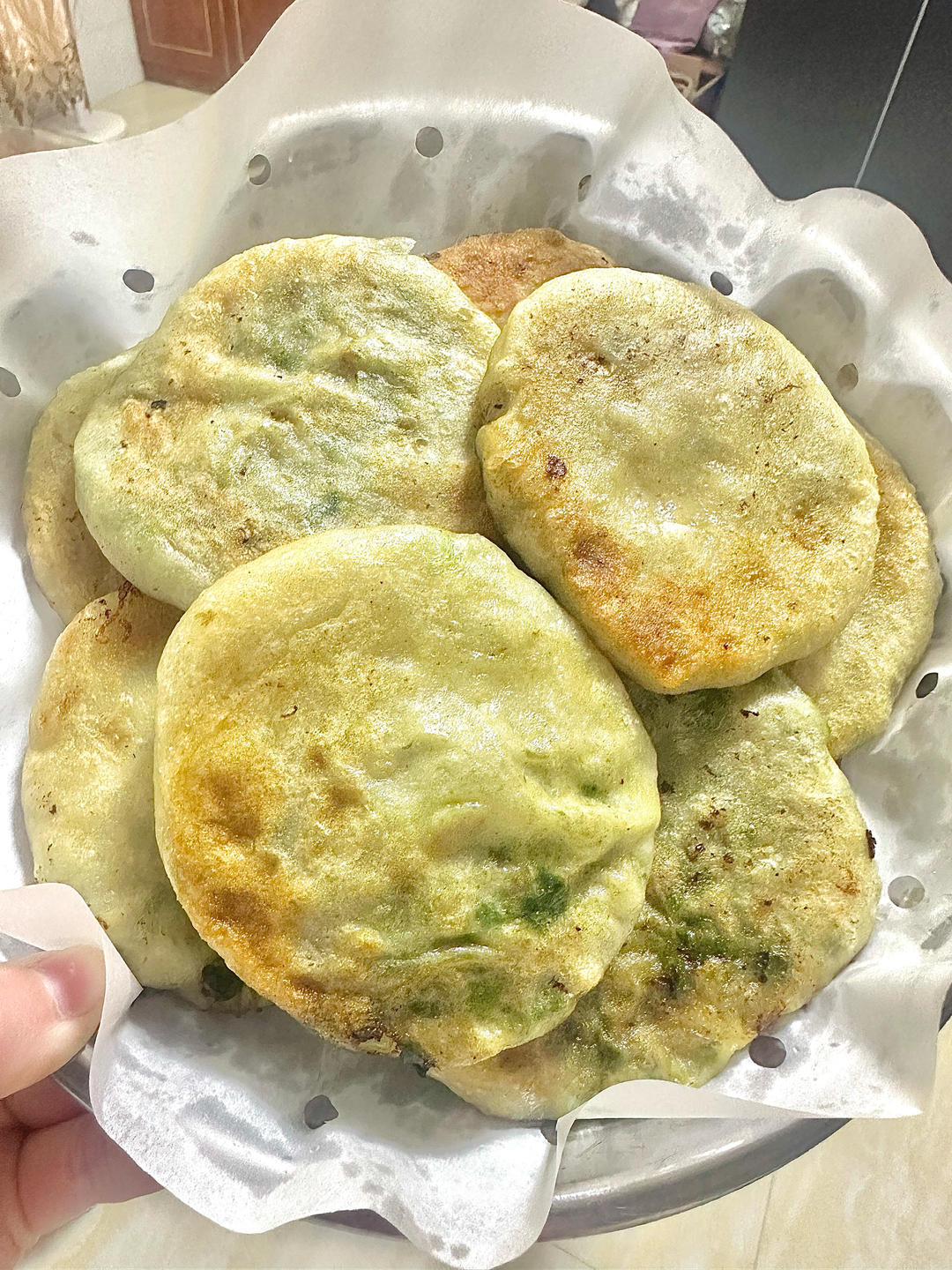 皮薄如纸的韭菜馅饼|免揉面法