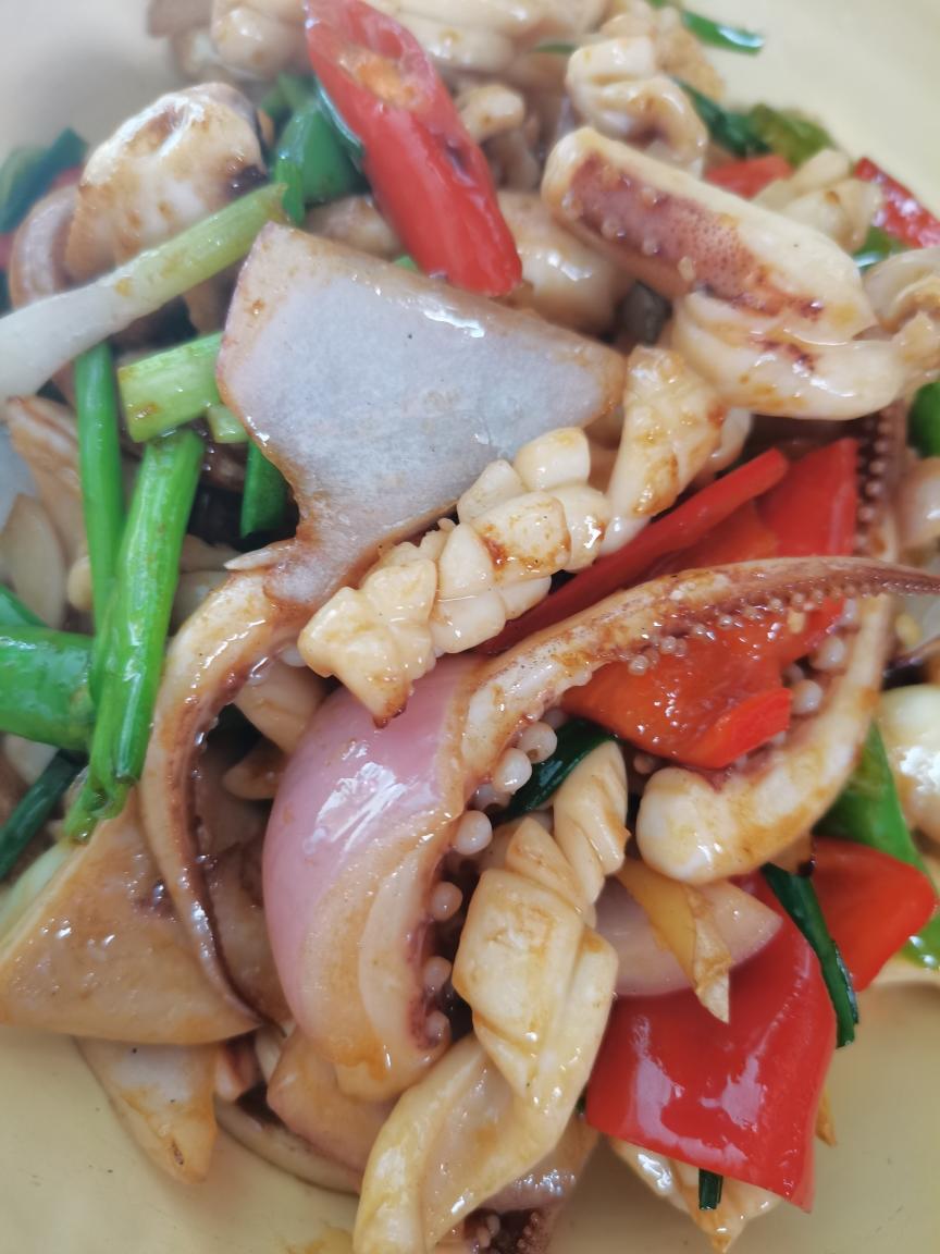 脆嫩嫩的爆炒鱿鱼儿