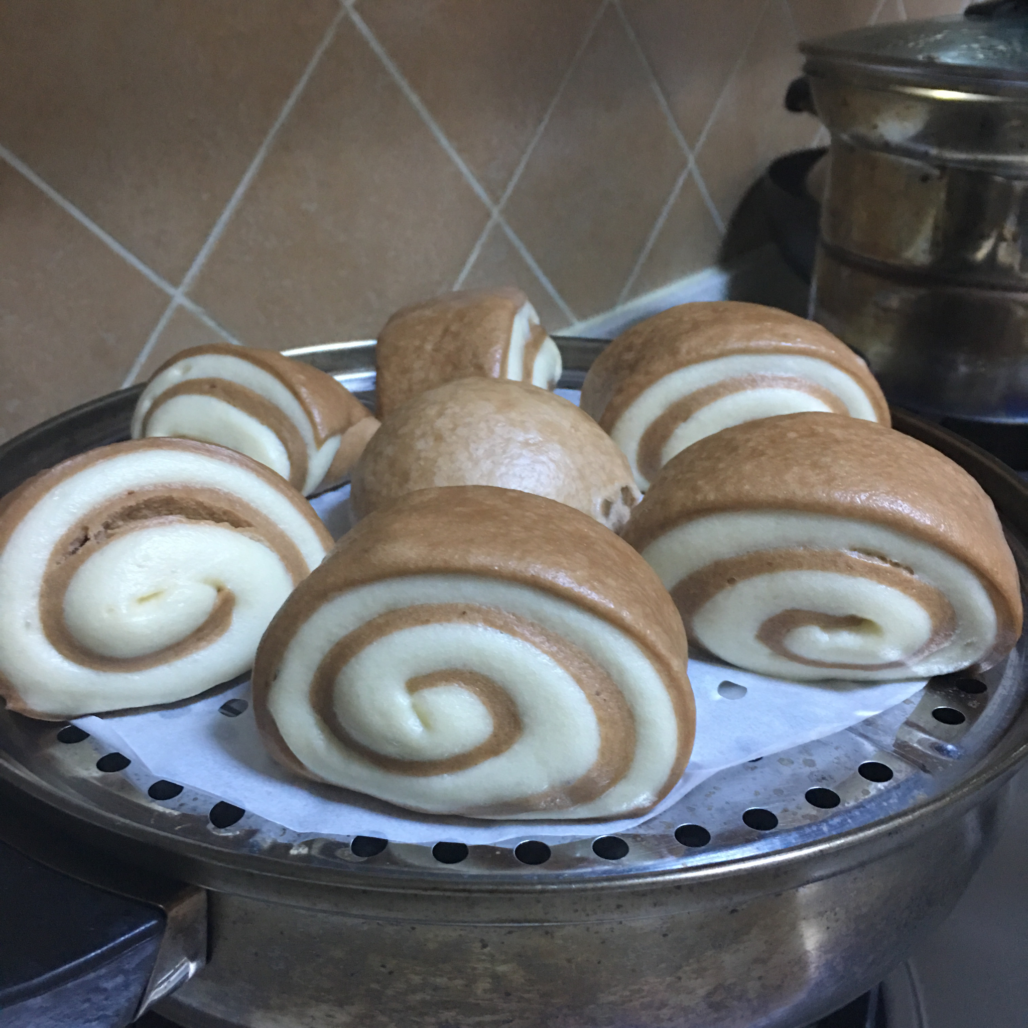 可可双色馒头