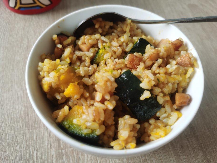 美味到不行的南瓜饭