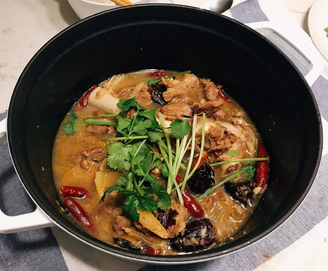 当归焖羊肉