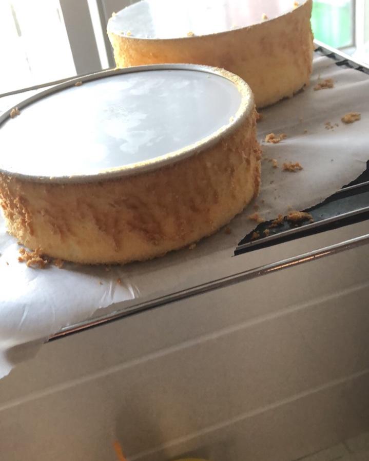 六寸戚风蛋糕