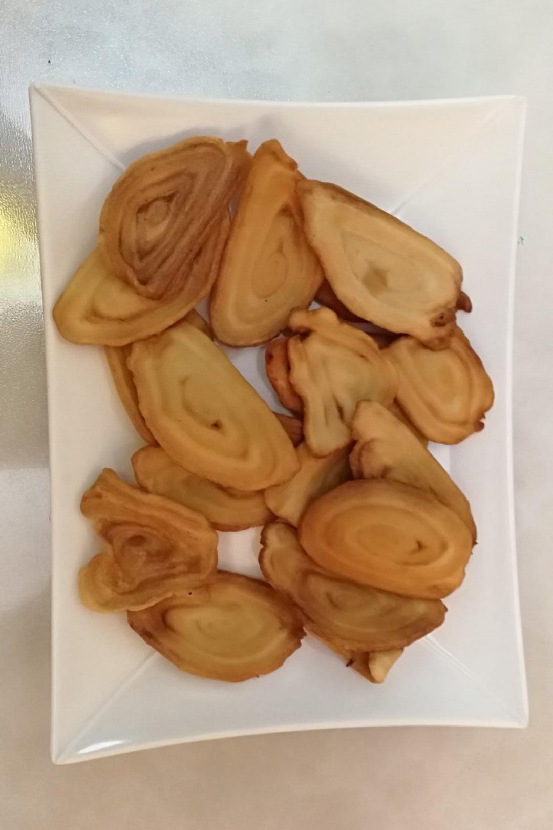 “猫耳朵”零食🥰咸、甜两种口味