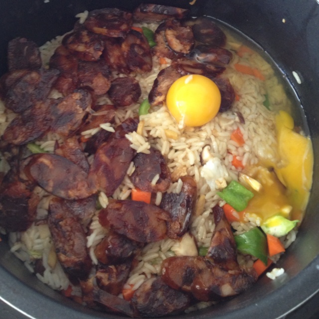 电饭锅版腊肠煲仔饭
