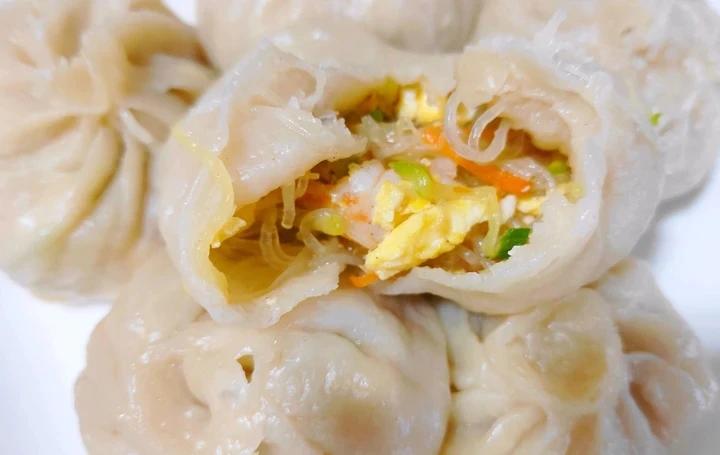 西葫芦鸡蛋虾仁蒸饺