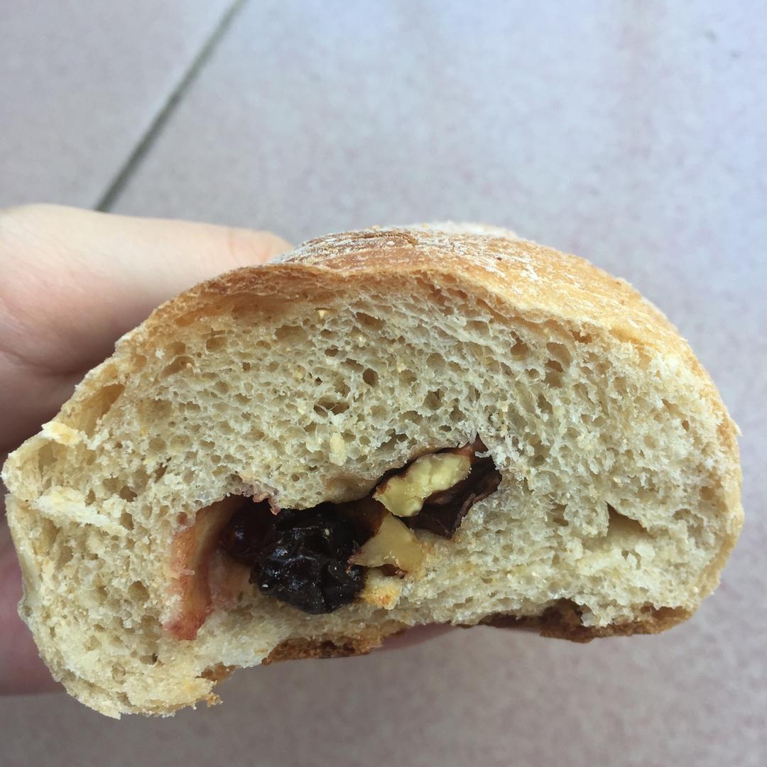 无油无糖全麦果干面包