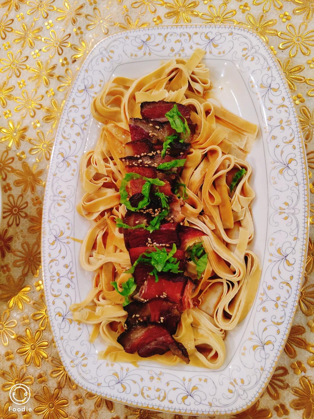 咸肉蒸百叶