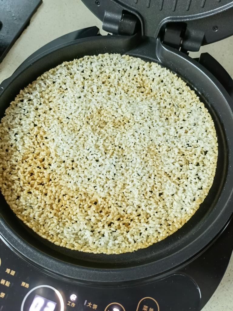 零失败的电饼铛锅巴的做法 步骤7