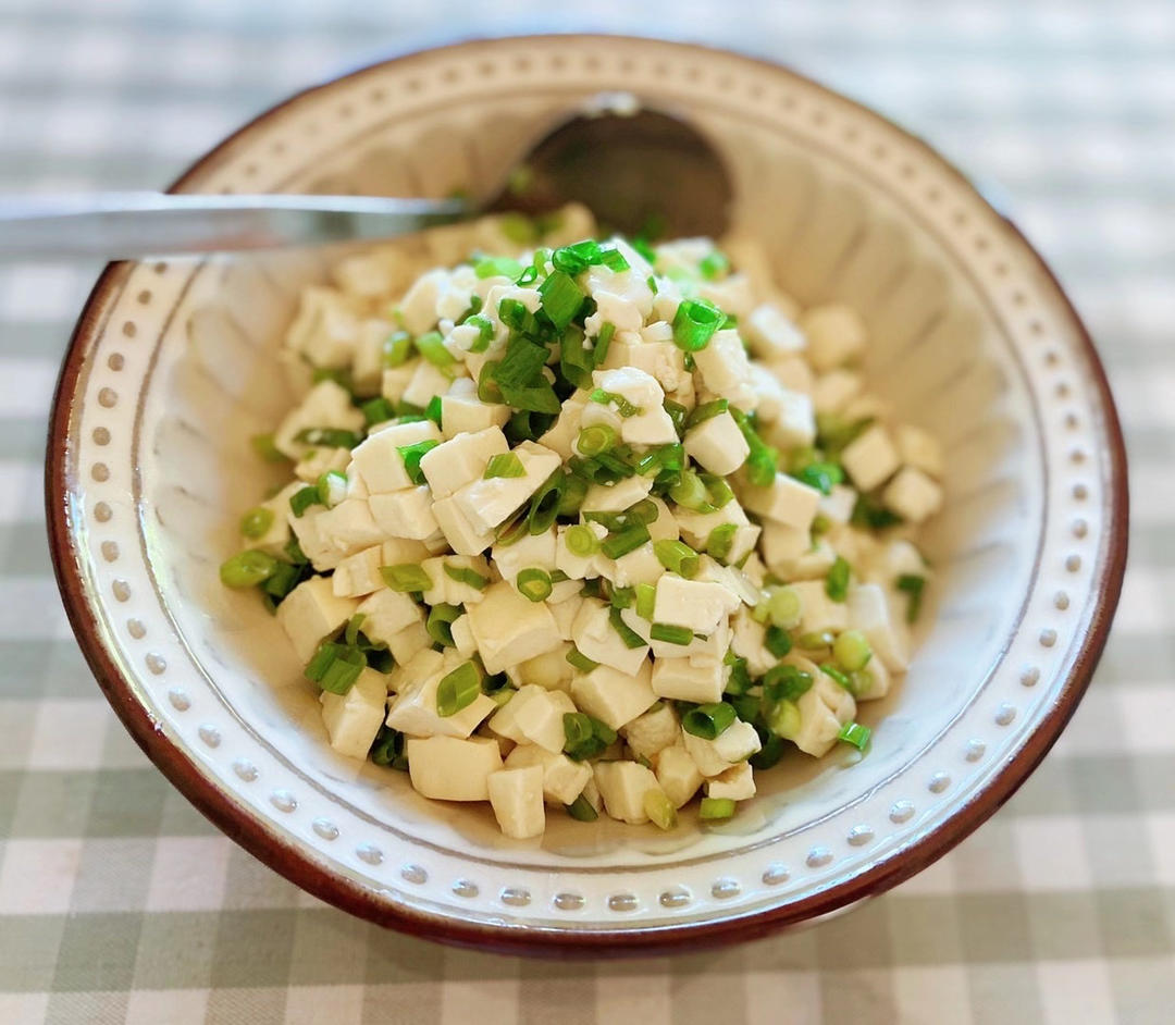 小葱拌豆腐
