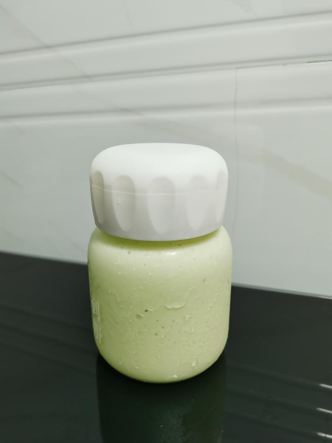 巴旦木牛油果奶昔🥑复刻茉酸奶真的太好喝啦