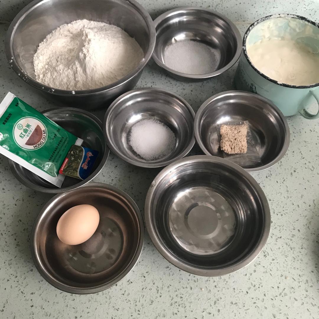 纯奶手撕吐司的做法 步骤1