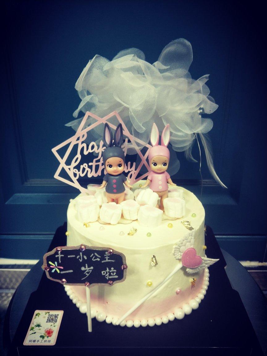 双层女宝宝儿童生日蛋糕