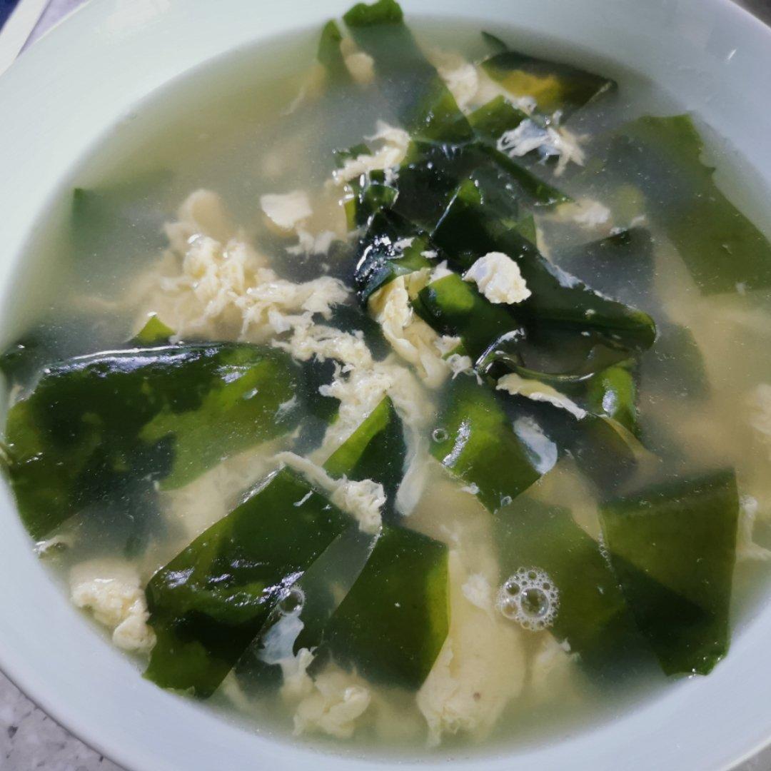 肉沫粉丝做的海带芽蛋花汤#2