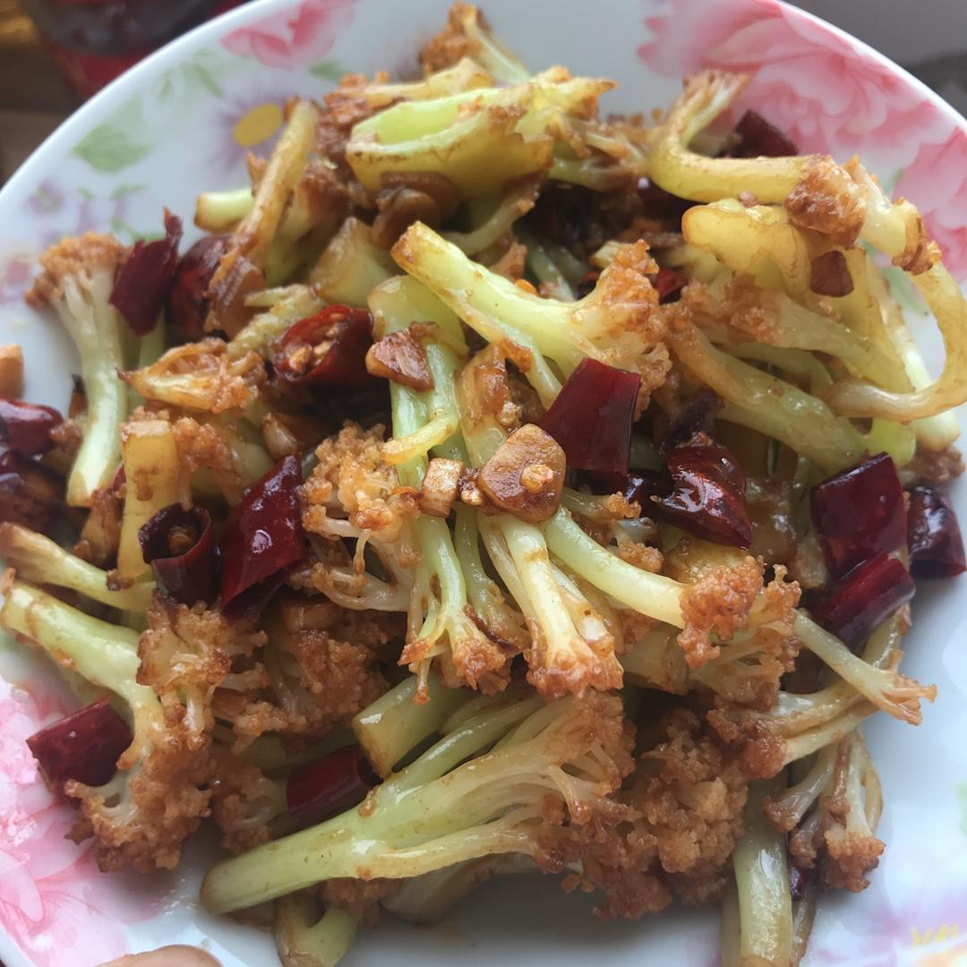 老丁的私房菜-干锅花菜